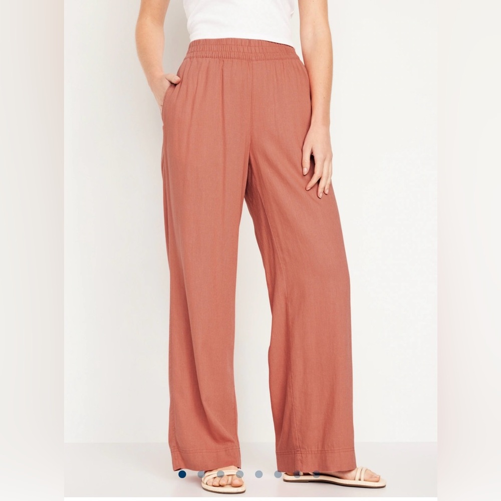 Old Navy High Waisted, Wide Leg Pant - NWT